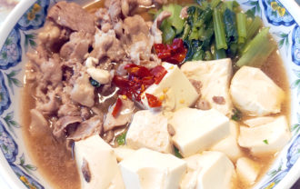 小松菜と豚こまで！肉豆腐の簡単バージョン
